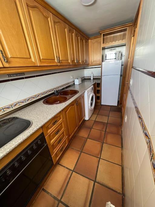 Sierra Nevada Apartamento, Ideal Para Grupos, Aparcamiento En La Puerta Y Con Impresionantes Vistas Bagian luar foto