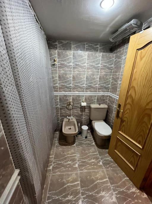 Sierra Nevada Apartamento, Ideal Para Grupos, Aparcamiento En La Puerta Y Con Impresionantes Vistas Bagian luar foto