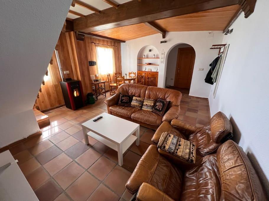 Sierra Nevada Apartamento, Ideal Para Grupos, Aparcamiento En La Puerta Y Con Impresionantes Vistas Bagian luar foto
